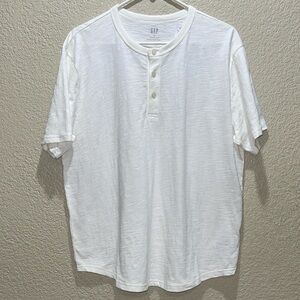 GAP Men's White Short Sleeve Lived In Slub Curved Hem Henley 100% cotton